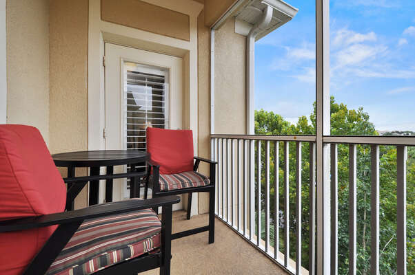 Enjoy Florida sun and sunsets overlooking the putting green, BBQ area, tennis, basketball and volleyball courts