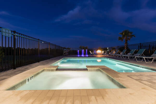 Relax in the evenings by the pool and enjoy the beautiful view