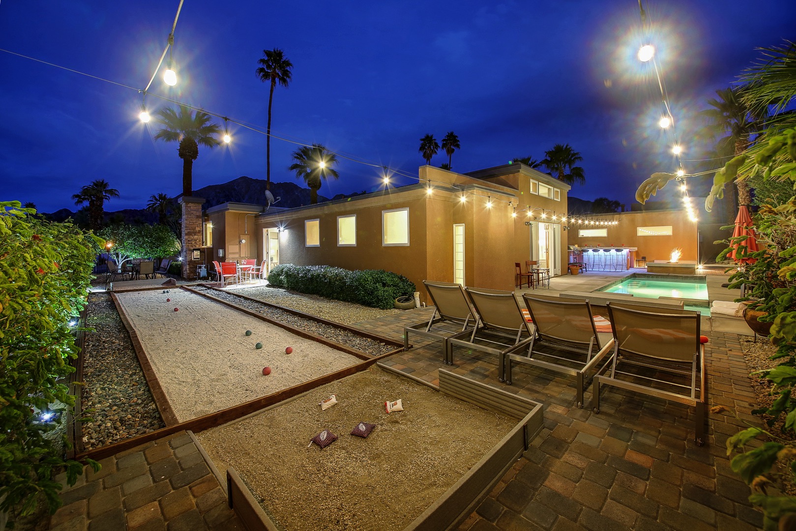 Bocce ball, anyone? Challenge a friend to a game of Bocce or horseshoe. Game on!