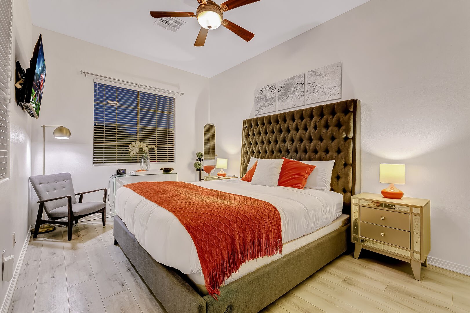 Casita Suite 3 features a King-sized Bed, HDTV, remote-controlled ceiling fan with adjustable speeds & dimmer lighting, and its own private entrance through the front courtyard.