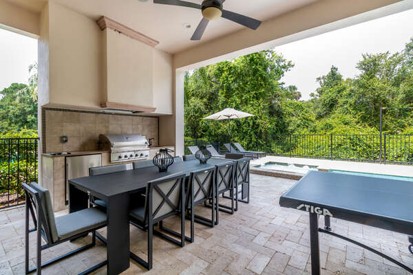 Fully equipped summer kitchen for outdoor meals