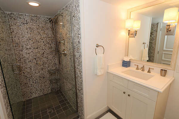 Nicely renovated guest bath