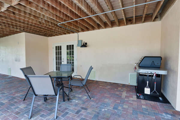 BBQ Grill & Outdoor Dining table