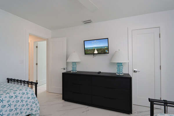 Twin Guest Bedroom with TV