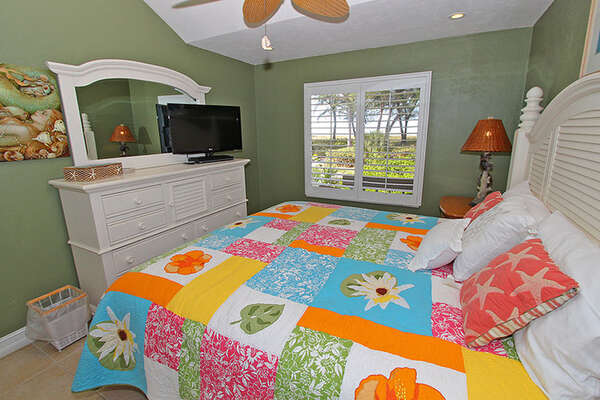 Master room offers natural light and view to the Gulf.