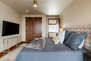 Bedroom 7 - King Bed, Smart TV & En Suite Bathroom