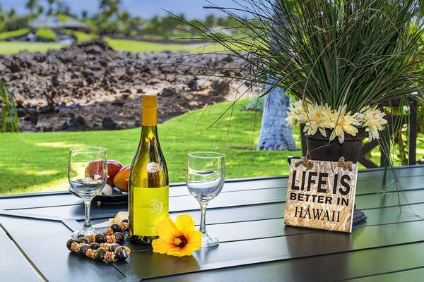 Table Setting and Wine at Mauna Lani Rentals