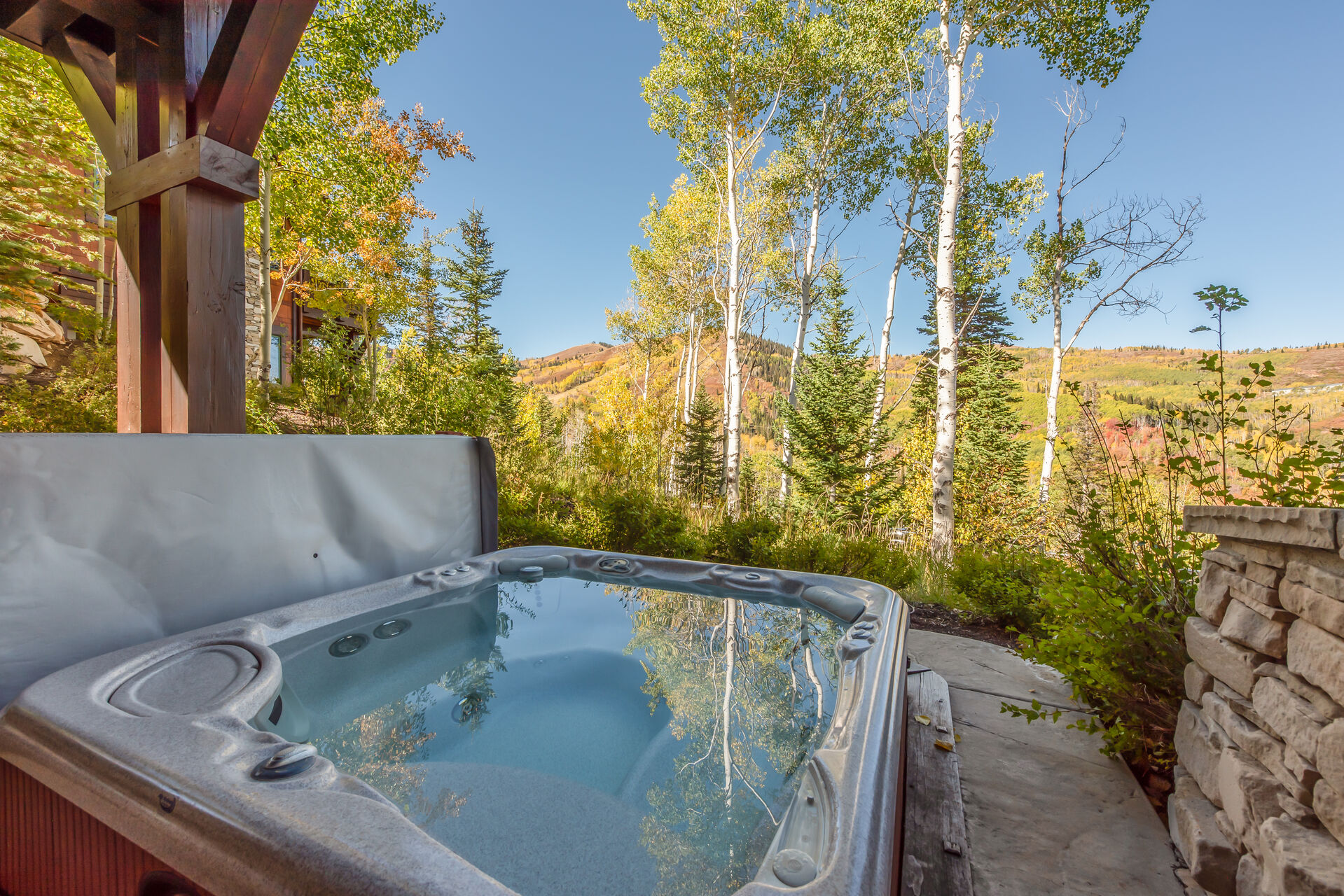 Private 6-Person Hot Tub