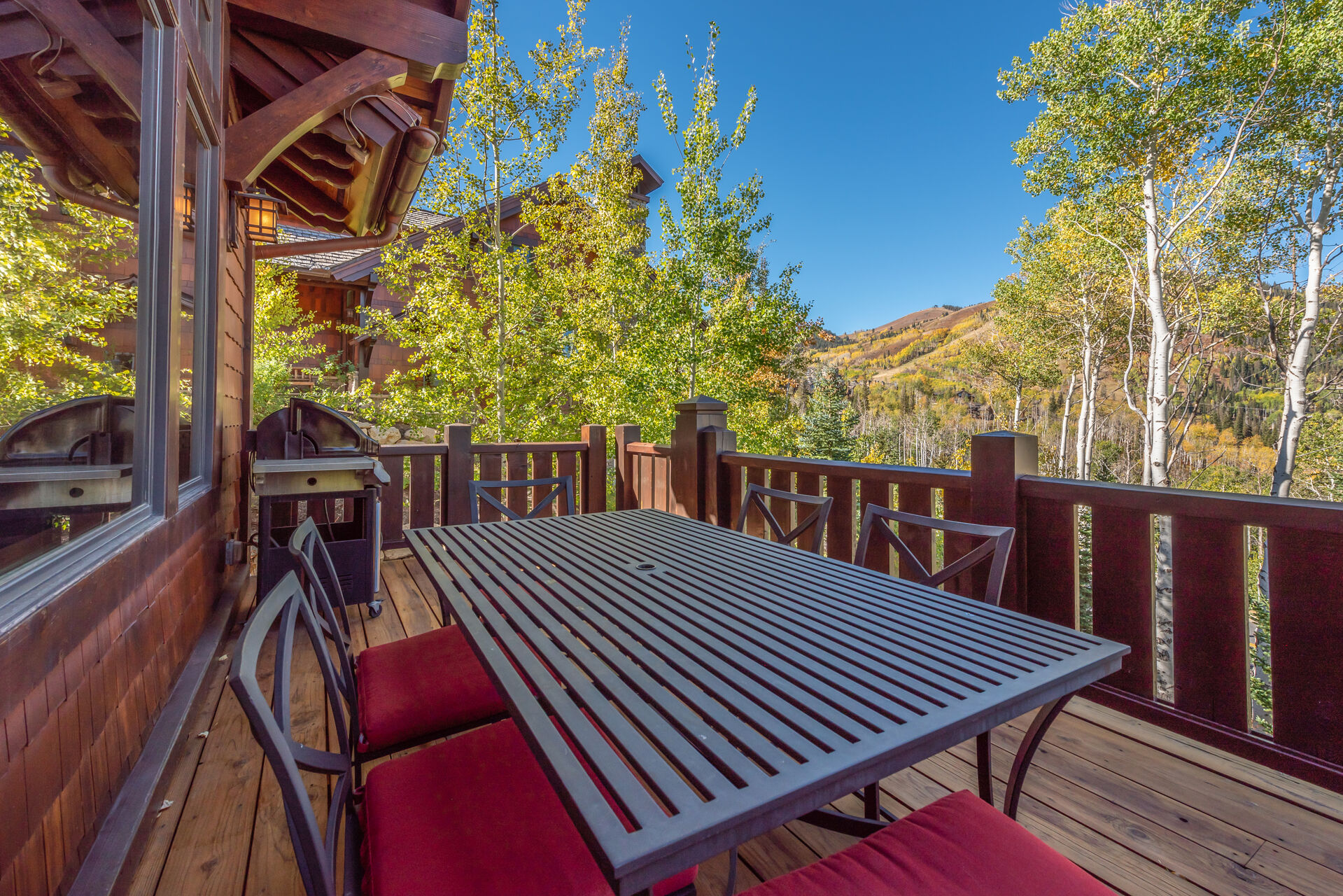 Main Level Private Deck with Gas BBQ Grill, Dining Table and Ski Resort Views