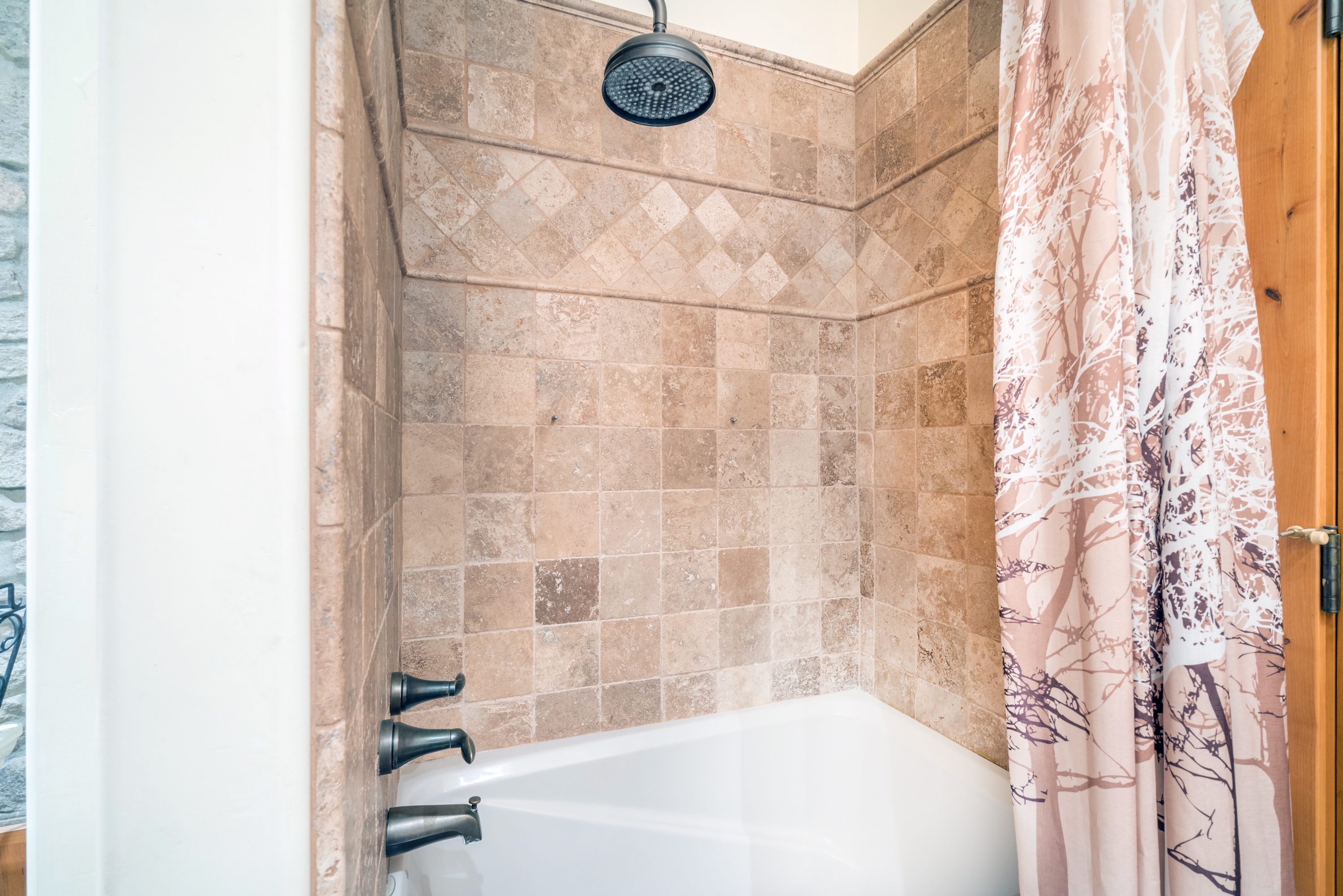 Large standing guest shower