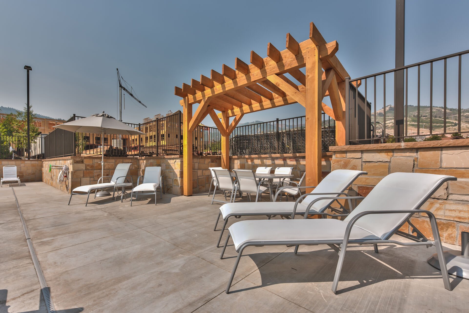 Blackstone Clubhouse outdoor seating