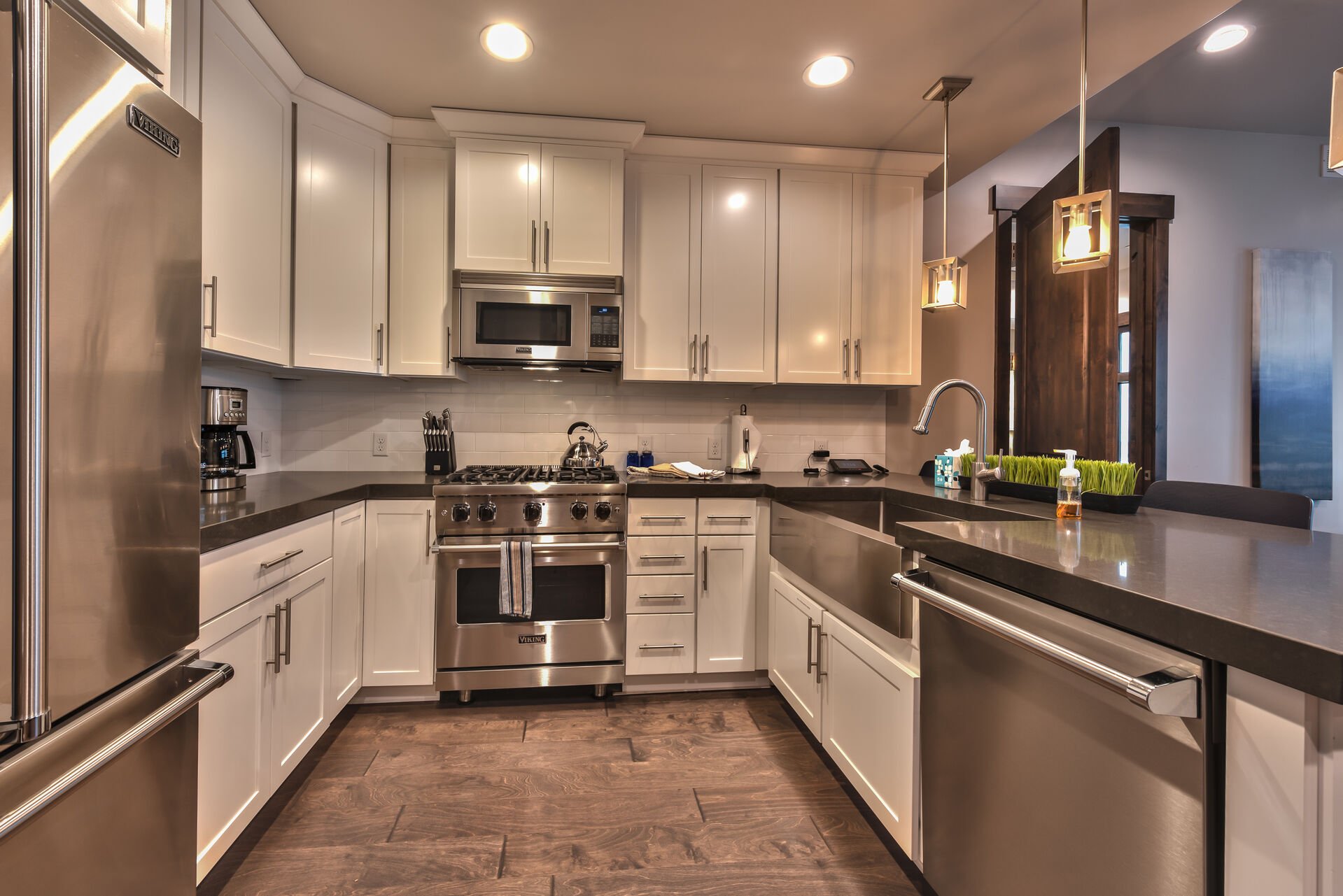 Gourmet Kitchen with Viking Appliances, Lovely Granite Counters, and a Stainless Farm Sink