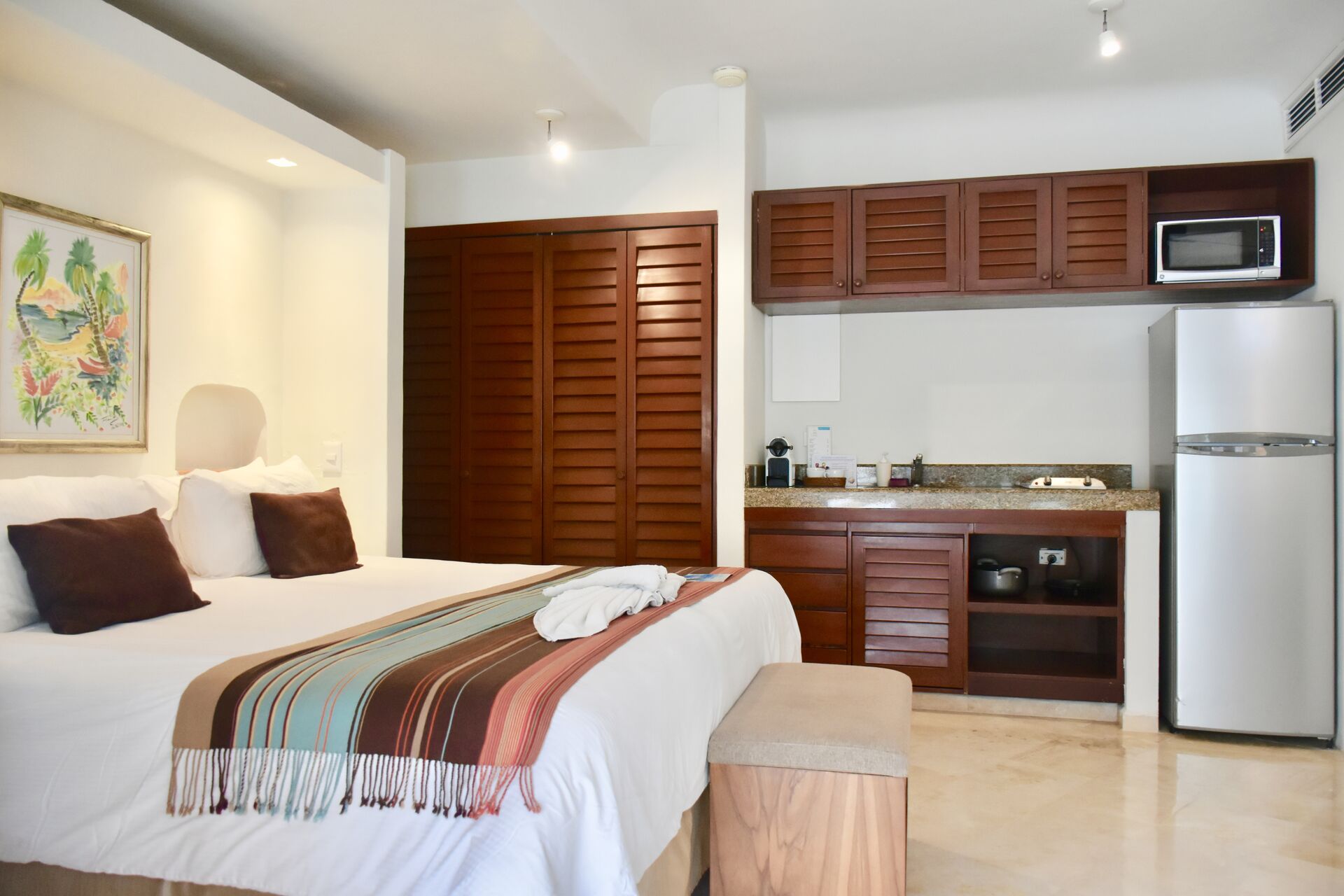 Ocean view room with kitchenette.