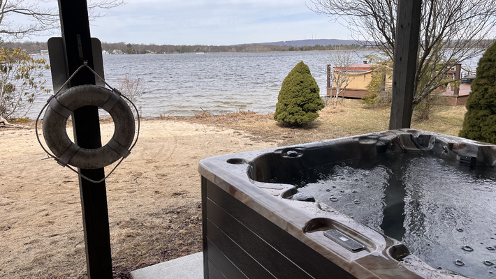 View the Lake while relaxing in the Hot Tub