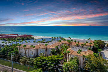 Steps from the white sand beach and turquoise water of the gulf of mexico, private beach access and no roads to cross