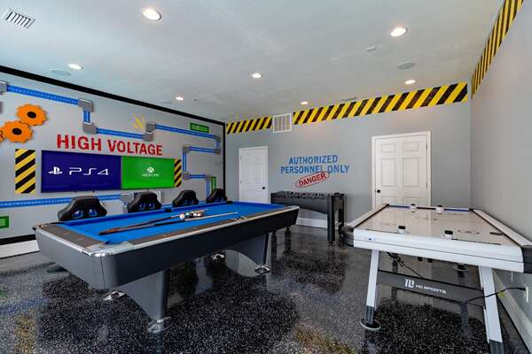 Play all day in this fun game room