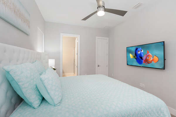 Each suite has a ceiling fan and SMART TV