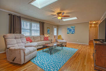 Spacious Living Room in our Smith Mountain Lake Vacation Rental