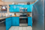 Vibrant colors in the complete kitchen.