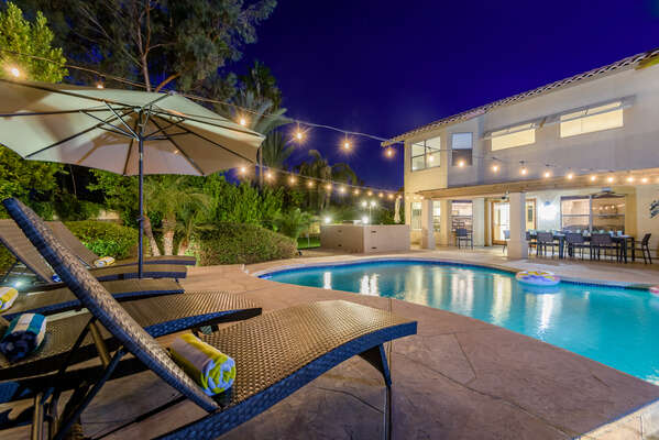 Amazing pool, hot tub, putting green, fire pit, sport court, BBQ, bocce and outdoor shower!