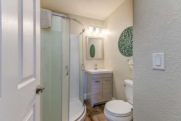 Upper Level Full Shared Bathroom 3 with a Shower