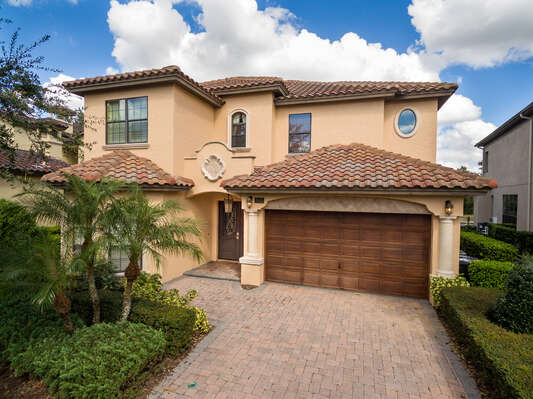 Come home to this beautiful home after long days enjoying the Orlando attractions
