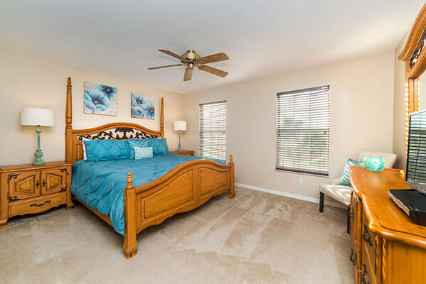 Come home to complete comfort with this upstairs king bedroom