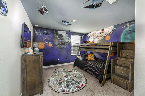 The kids will be ready to explore the universe in their themed bedroom