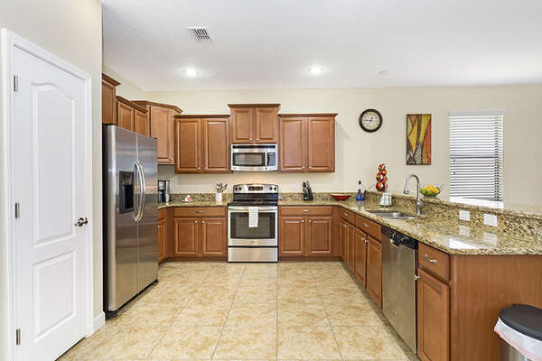 Prepare delicious meals in the fully equipped kitchen