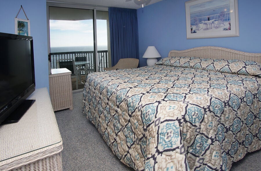 Ashworth 1404 oceanfront vacation rental in Ocean Drive, North Myrtle Beach | bedroom 1 | Thomas Beach Vacations
