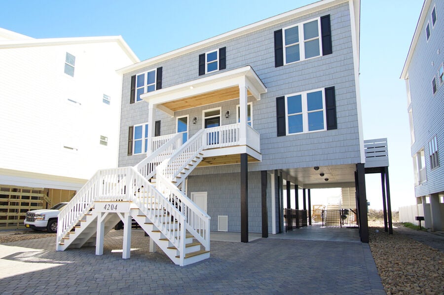 Afterdune Delight  oceanfront vacation condo in Cherry Grove, North Myrtle Beach | building view | Thomas Beach Vacations