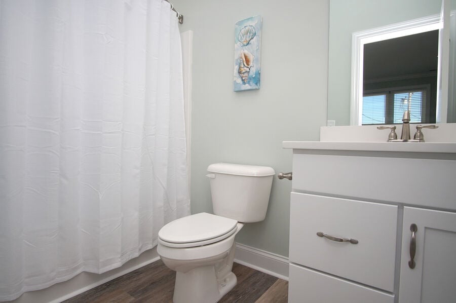 Afterdune Delight  oceanfront vacation condo in Cherry Grove, North Myrtle Beach | bathroom 1 | Thomas Beach Vacations
