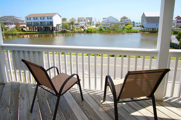 5 O'Clock Poolside - waterfront vacation home on a channel of the Cherry Grove Inlet in North Myrtle Beach | porch view 2 | Thomas Beach Vacations