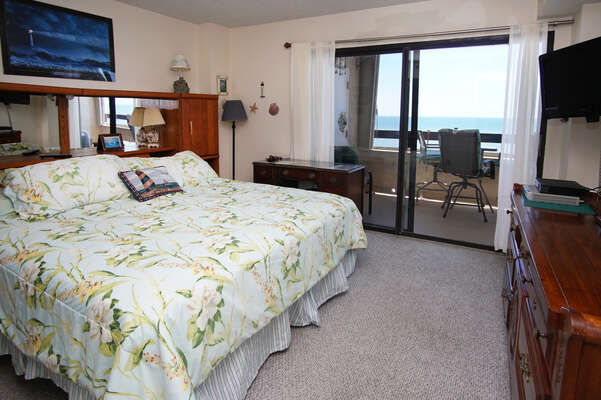 Sea Pointe 707 - oceanfront condo in Cherry Grove Beach in North Myrtle Beach | bedroom 1 | Thomas Beach Vacations