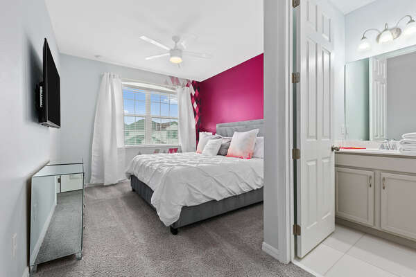 Gorgeous pink magenta bedroom