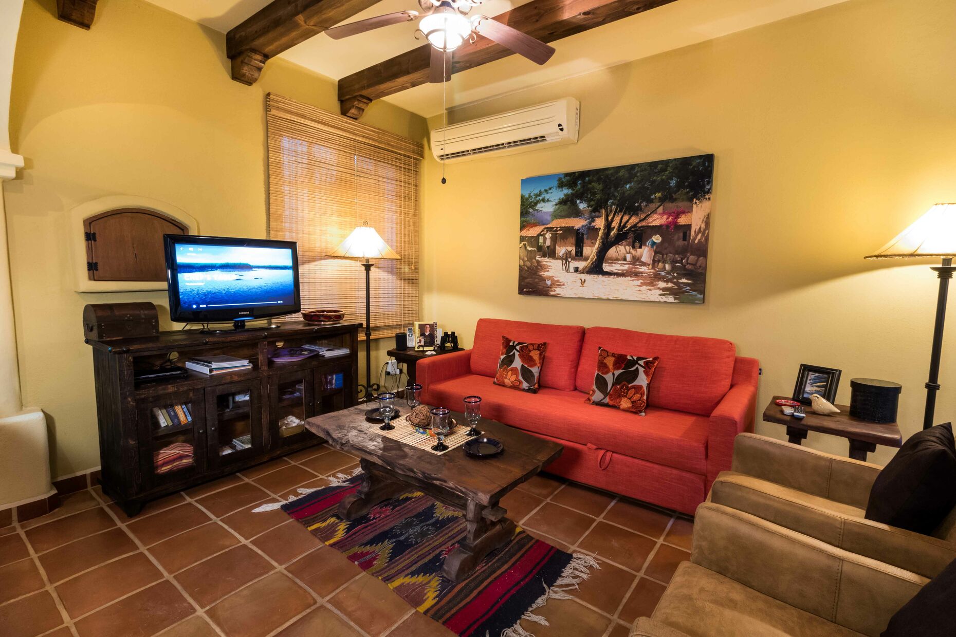 Living Room / TV / Roku Streaming Device / Wi- Fi / AC / Ceiling Fan