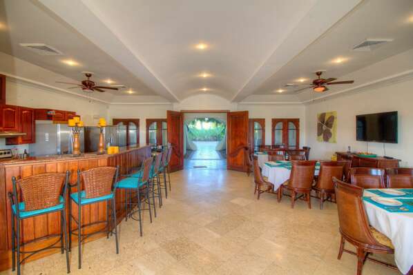 Large indoor dining area