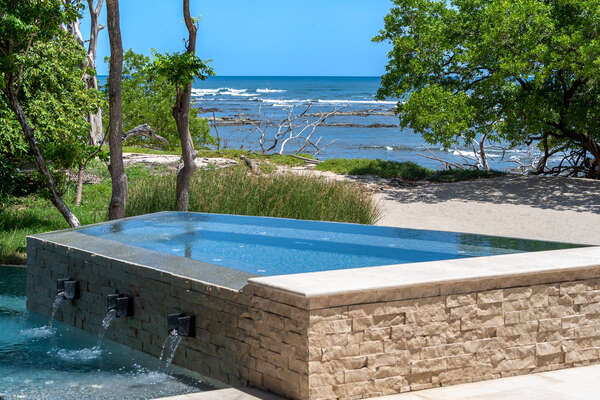 Sit in the jacuzzi, feel the sun on your skin, and unwind in comfort.