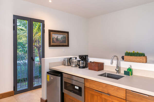 Enjoy a fully equipped kitchen in our casita, ready for your culinary adventures.