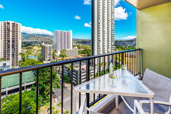 Relax on your private lanai while enjoying the view!