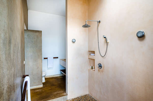 #2. Refresh yourself in your private bath with open shower