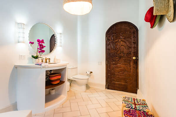 So many vibrant colors brightening up this bathroom!