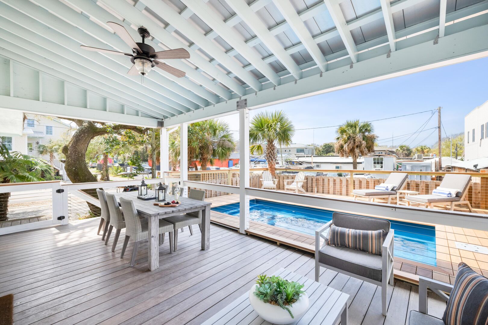 Two seperate porches and pool deck for your outdoor entertaining!
