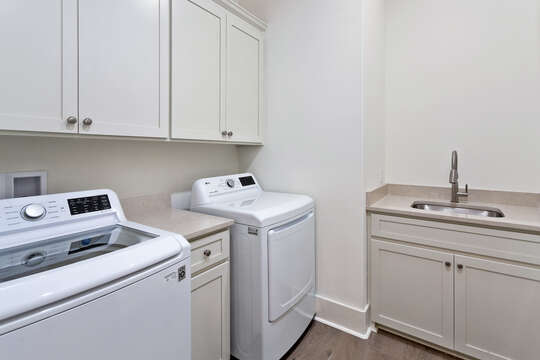 Large Laundry Room with utility sink