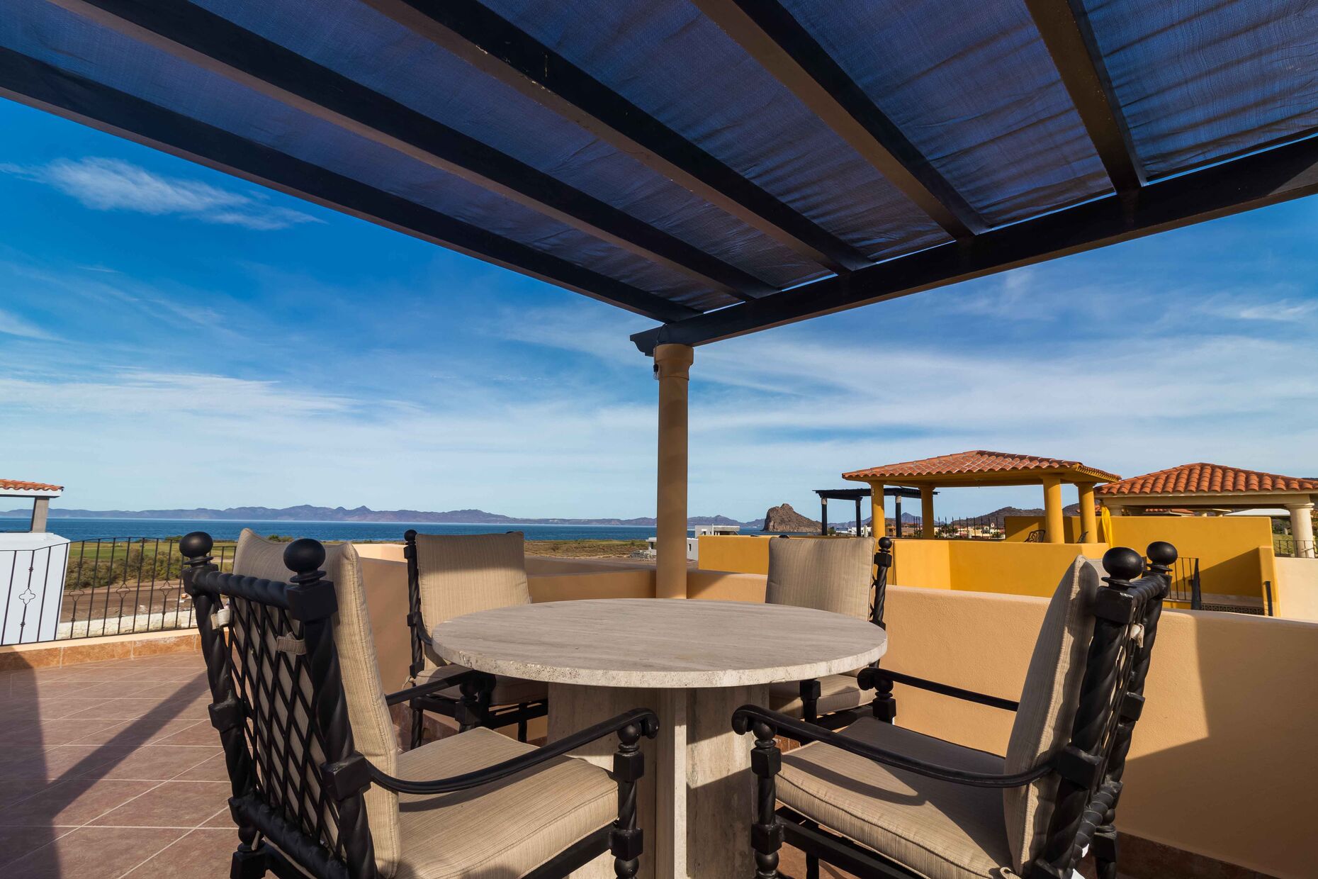 Tower View / Ocean and Mountain View / Shade / Patio Furniture