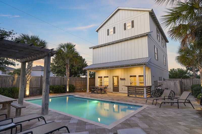 Casa Blanca - Pet-Friendly Vacation Rental House with Private Pool Near Beach in Miramar Beach, FL - Five Star Properties Destin/30A