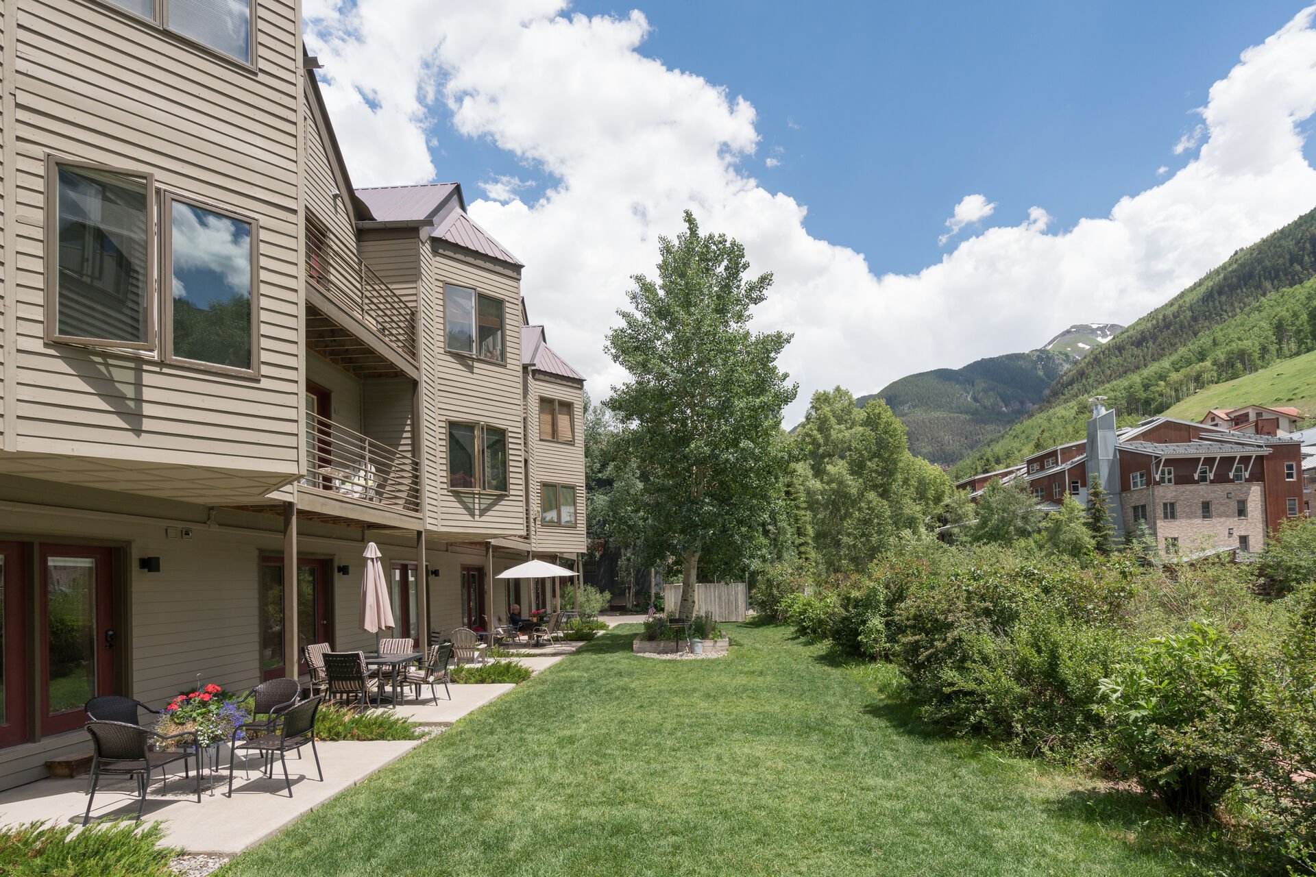 Outside view from our Telluride studio rental