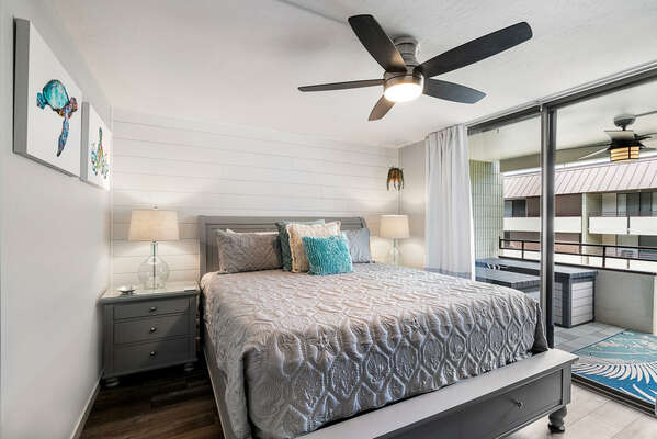 Bedroom with Lanai Access, King Bed and Ceiling Fan