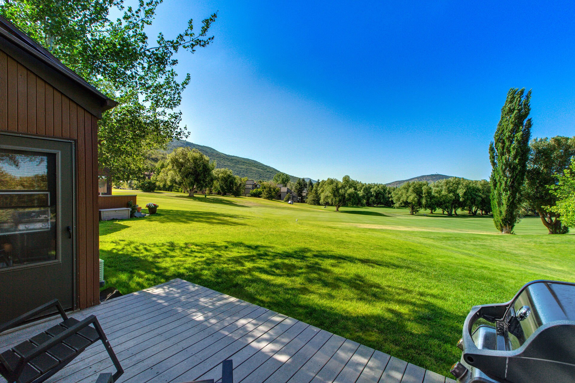 Breathtaking Golf Course and Mountain Views