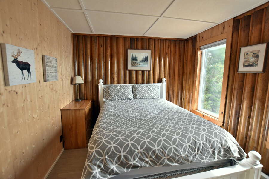 Morgan & Log Cabin - F334B - Bedroom